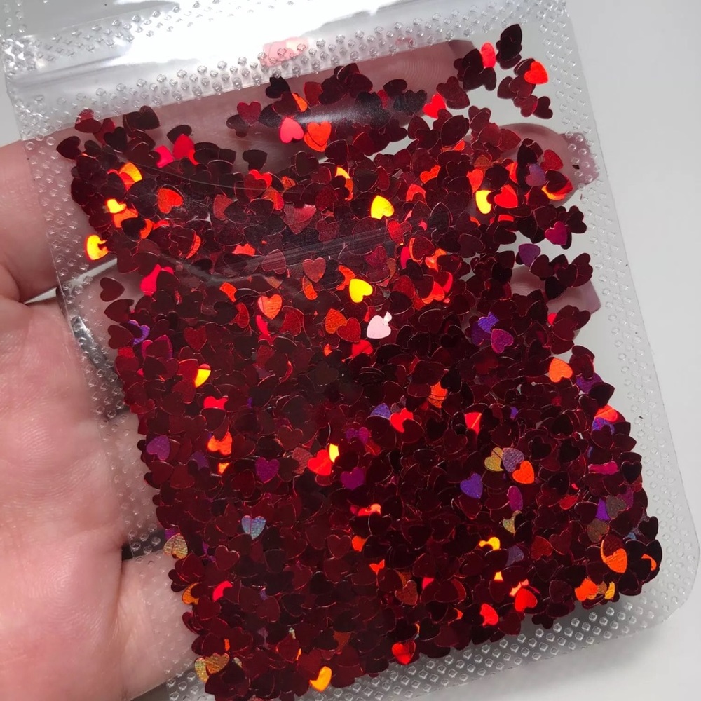 Heart nail flakes